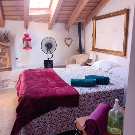 Casita Con Encanto: Tranquil Sierra Madrid Retreat with Wi-Fi Villavieja del Lozoya Exterior photo