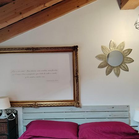 Casita Con Encanto: Tranquil Sierra Madrid Retreat with Wi-Fi Villavieja del Lozoya Exterior photo